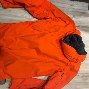 Mens medium insulated ski jacket